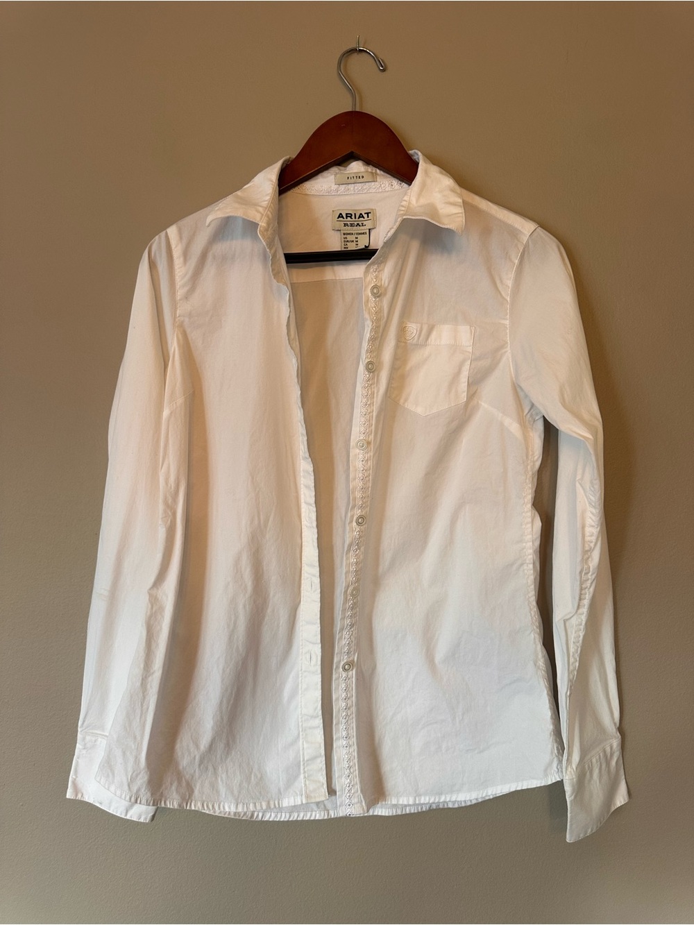 Ariat White Women's Button-Down Shirt